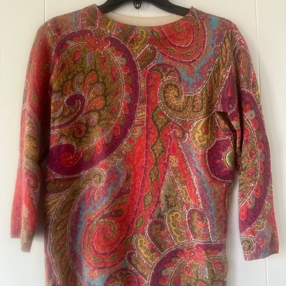 🌺 100% Cashmere Talbots Paisley Sweater,  Women's size Small - Picture 3 of 8